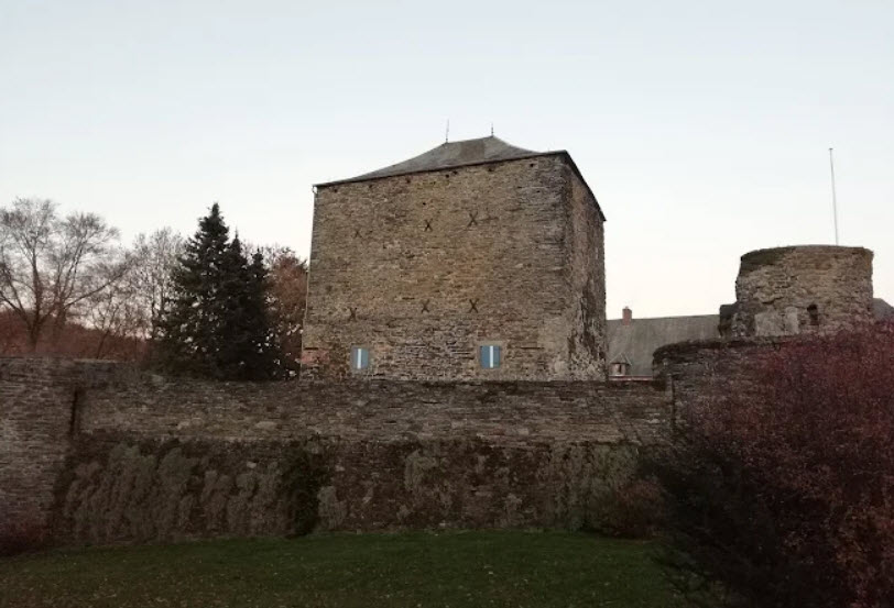Old Châtelet Castle, Belgium